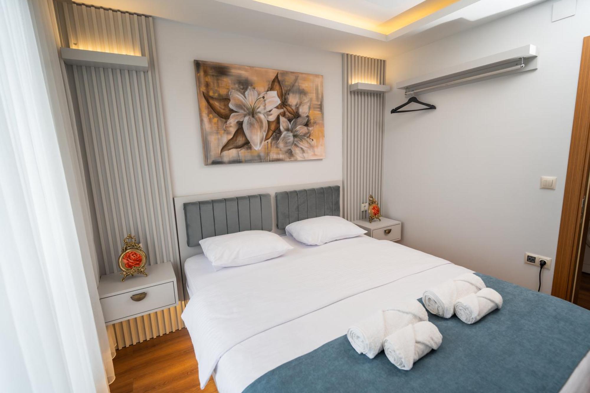 Aparthotel Yusra 2*
